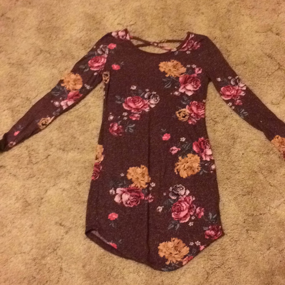 Long sleeve, floral maroon shirt